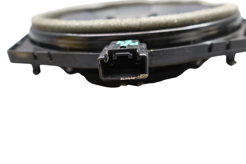 Load image into Gallery viewer, 13-22 Land Rover Range Rover L405 Front Left Side Door Audio Speaker Oem
