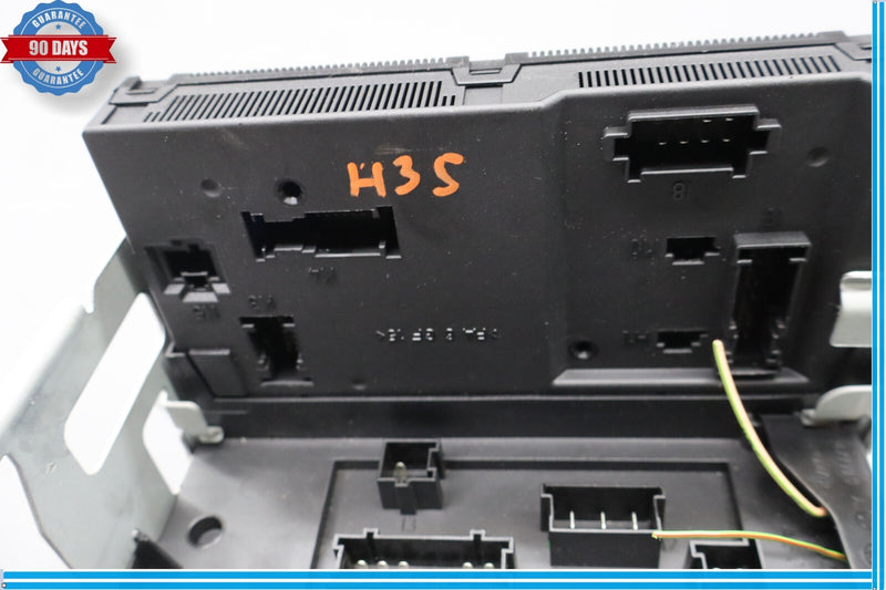 Load image into Gallery viewer, 07-09 Mercedes W221 S600 CL550 S450 Rear Trunk Fuse Box Module 2215405950 Oem

