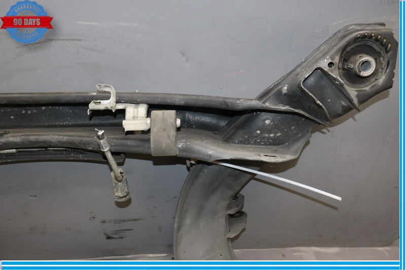 Load image into Gallery viewer, 10-18 Mercedes E350 E400 CLS550 Rear Subframe Sub Frame Crossmember Oem
