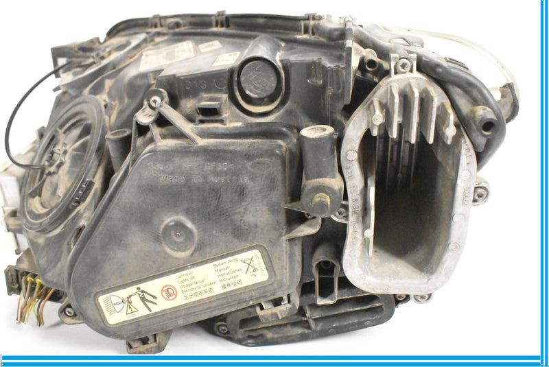 Load image into Gallery viewer, 2009-2015 BMW 750LI F02 RIGHT PASSENGER HEADLIGHT DYNAMIC XENON HID LAMP OEM
