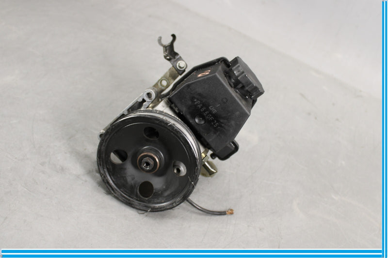 Load image into Gallery viewer, 97-04 Mercedes R170 SLK230 C230 Power Steering Pump Reservoir Assembly Oem
