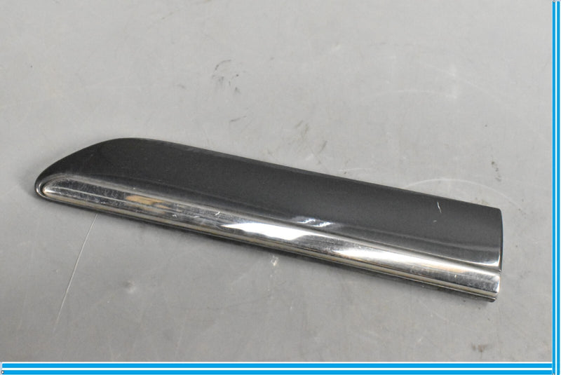 Load image into Gallery viewer, 00-06 Mercedes CL500 CL55 AMG W215 Front Right Passenger Bumper Molding Oem

