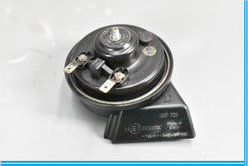 Load image into Gallery viewer, 00-06 Mercedes CL500 S500 W215 Front Right High Note Tone Horn 0045428620 Oem
