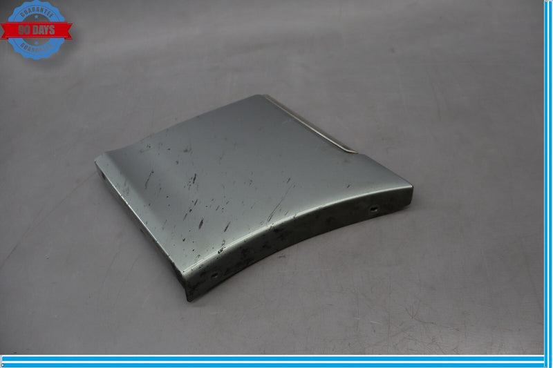Load image into Gallery viewer, 01-06 Lexus LS430 Front Right Passegner Side Fender Plastic Molding Oem
