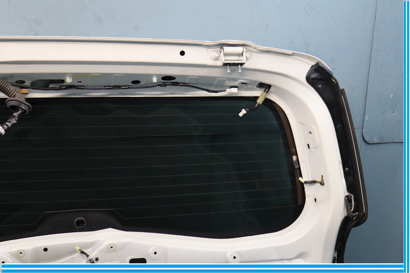 Load image into Gallery viewer, 11-13 Infiniti QX56 Rear Liftgate Tailgate trunk Lid Latch Oem
