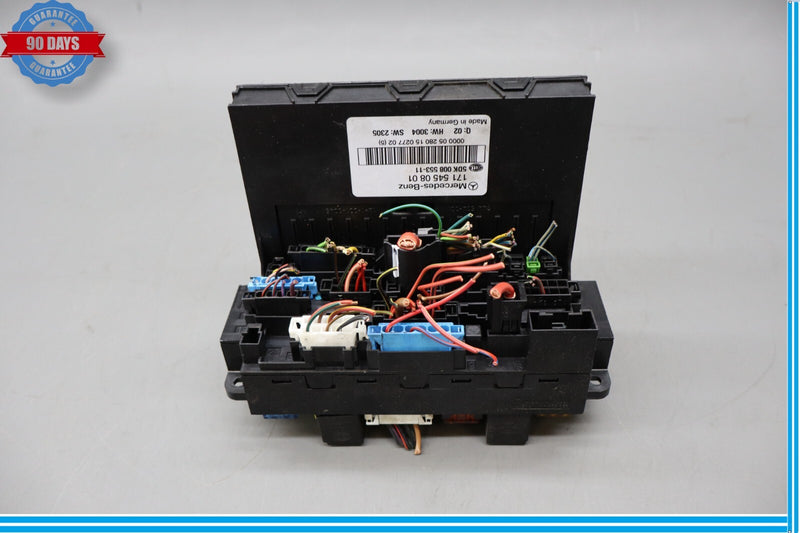 Load image into Gallery viewer, 05-11 Mercedes R171 SLK280 SLK350 Front SAM Module Relay Fuse Box Oem
