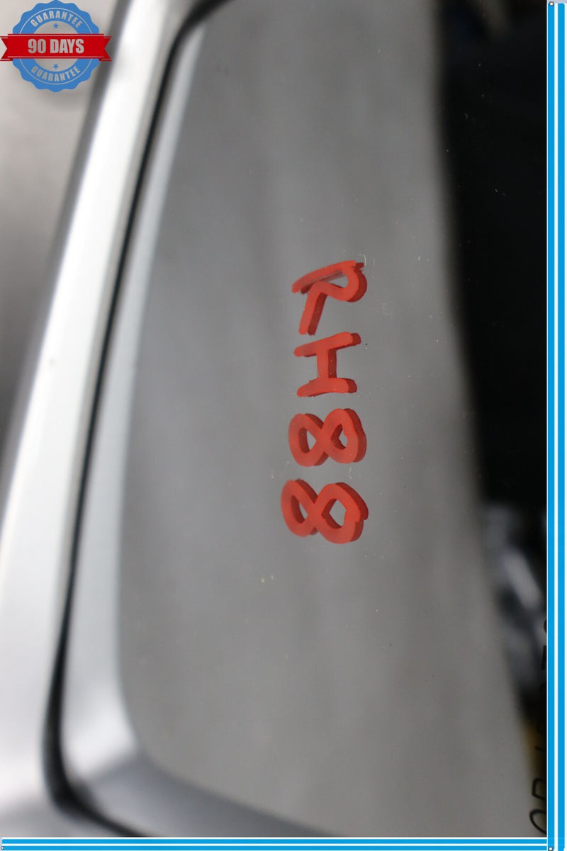 Load image into Gallery viewer, 12-18 Mercedes W218 CLS550 CLS63 AMG Right Side Rear View Door Mirror Silver Oem
