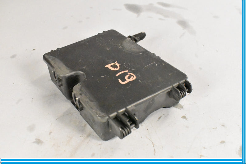Load image into Gallery viewer, 06-12 Bentley Continental Fuse Box Fusebox Cover 3D0937128 Oem
