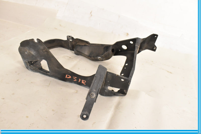 Load image into Gallery viewer, 00-06 Mercedes CL500 CL600 W215 Right Passenger Headlight Mounting Bracket Oem
