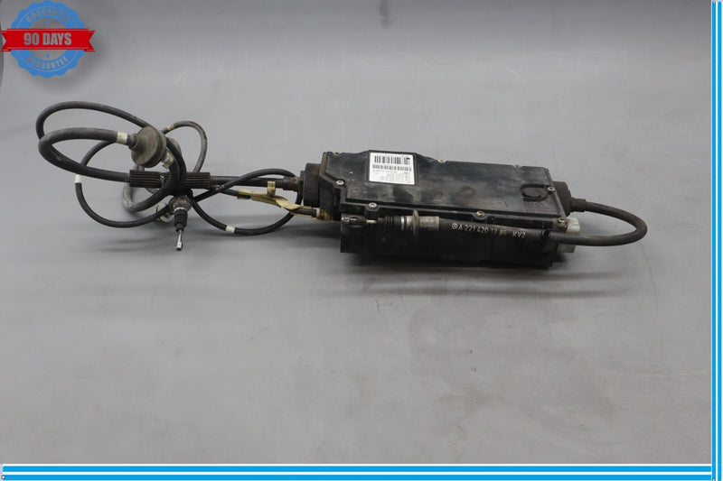 Load image into Gallery viewer, 07-14 Mercedes W221 S550 CL550 Emergency Electric Parking E Brake Actuator Oem
