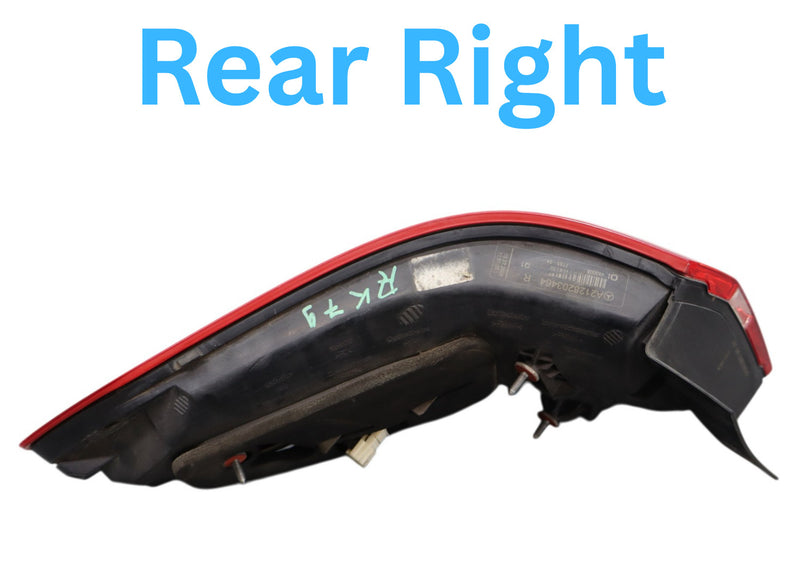 Load image into Gallery viewer, 10-13 Mercedes W212 E550 Rear Right Side Tail Light Lamp Assembly 2129067101 Oem
