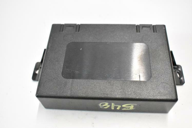 Load image into Gallery viewer, Parking Distance Control Unit Module 04-06 VW Phaeton - Genuine - 3D0 919 283 C
