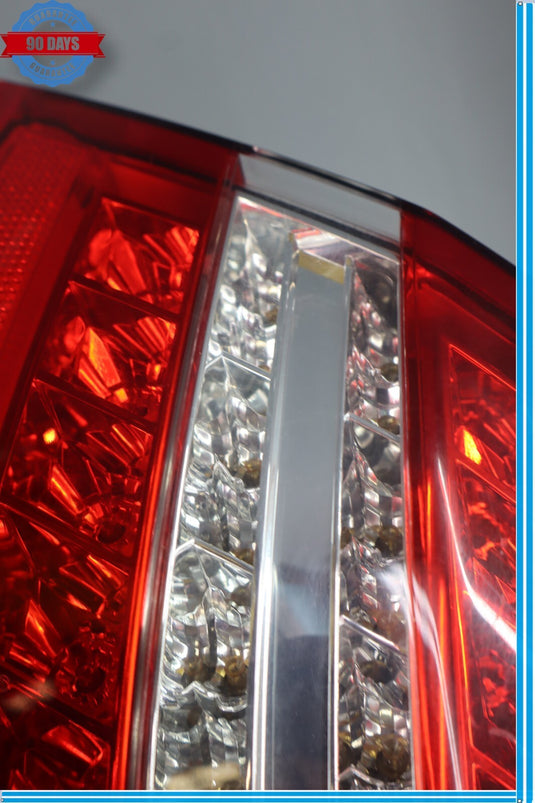 10-13 Mercedes W212 E350 Sedan Right Passenger Side LED Tail Light Lamp Oem