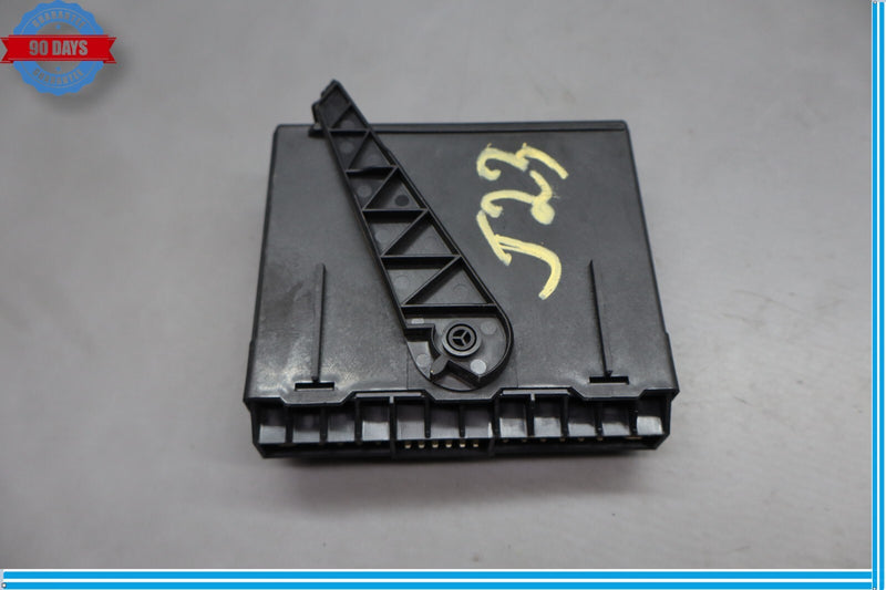 Load image into Gallery viewer, 11-14 Hyundai Equus BCM Body Comfort Control Module Unit ECU ECM Oem
