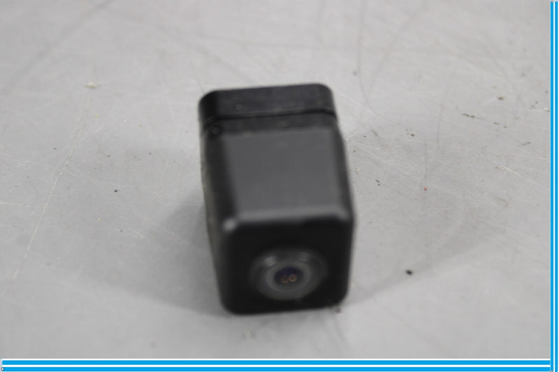 Load image into Gallery viewer, 11-14 AUDI A8 A8L S8 Rear View Back Up Camera 8k0980551b Oem
