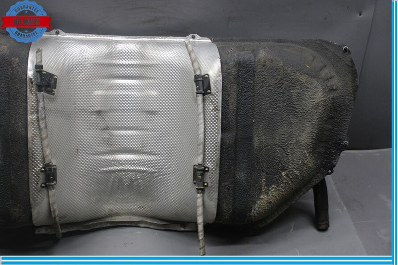 Load image into Gallery viewer, 2016 Hyundai Genesis Fuel Tank With Sender And Pump 31100B1500 Oem
