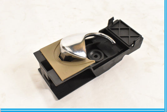 01 JAGUAR XK8 RIGHT FRONT INTERIOR DOOR HANDLE ASSEMBLY