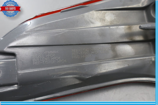15-17 Hyundai Genesis G80 Rear Right Side Outer Tail Light Lamp Assembly Oem
