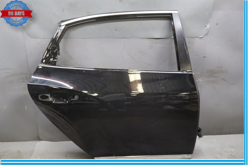 Load image into Gallery viewer, 11-16 Hyundai Equus Rear Right Passenger Side Exterior Door Shell Panel Oem
