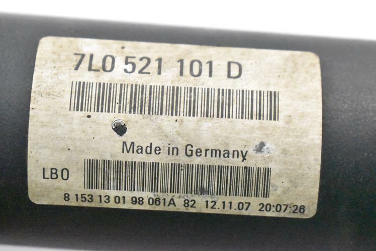 Load image into Gallery viewer, 07-09 AUDI 4L Q7 4.2L FRONT DRIVE SHAFT DRIVESHAFT 7L0521101D OEM
