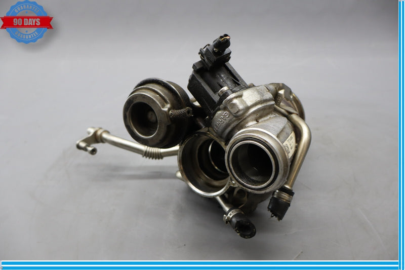 Load image into Gallery viewer, 08-17 BMW 550i 650i 750i 750Li Right or Left Side Turbocharger Garrett Oem
