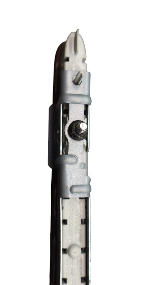 Load image into Gallery viewer, 03-12 Mercedes R230 SL500 SL550 Trunk 3rd Third Brake Stop Light Lamp Oem
