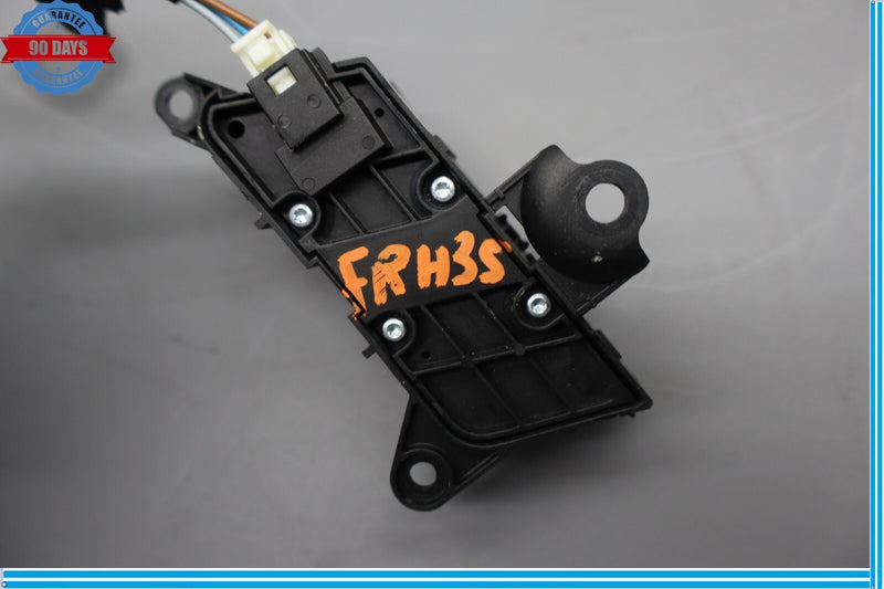 Load image into Gallery viewer, 07-14 Mercedes W216 CL550 S550 S63 AMG Right Side Door Lock Control Switch Oem
