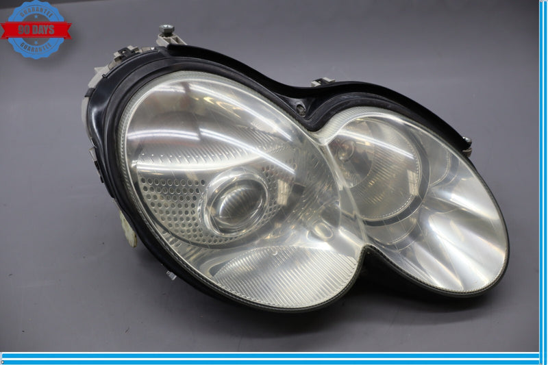 Load image into Gallery viewer, 03-08 Mercedes R230 SL500 SL55 AMG Right Passenger Side Headlight Lamp Xenon Oem
