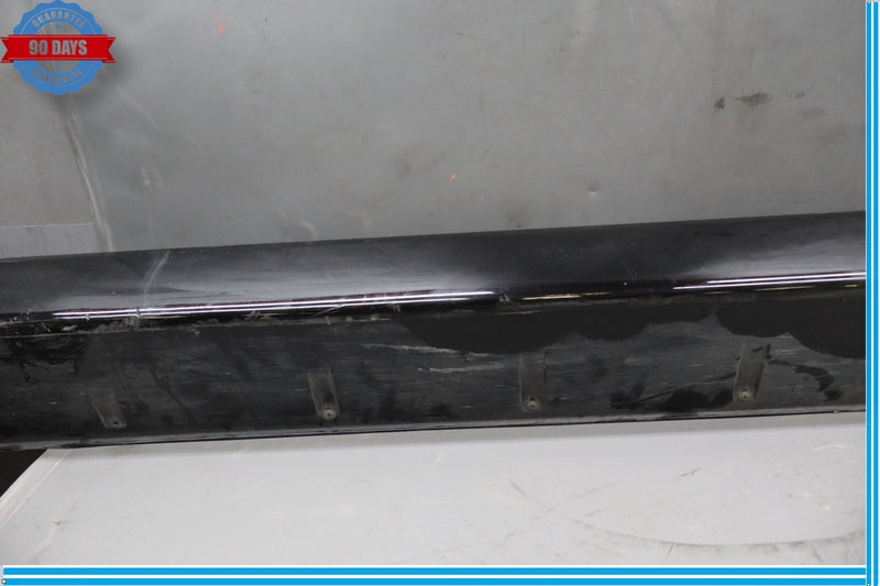 Load image into Gallery viewer, 11-16 Hyundai Equus SIG Right Passenger Side Skirt Rocker Panel Molding Oem
