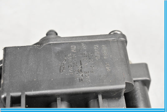 10-19 Jaguar XJ XJL Air Suspension Control Valve Solenoid Oem