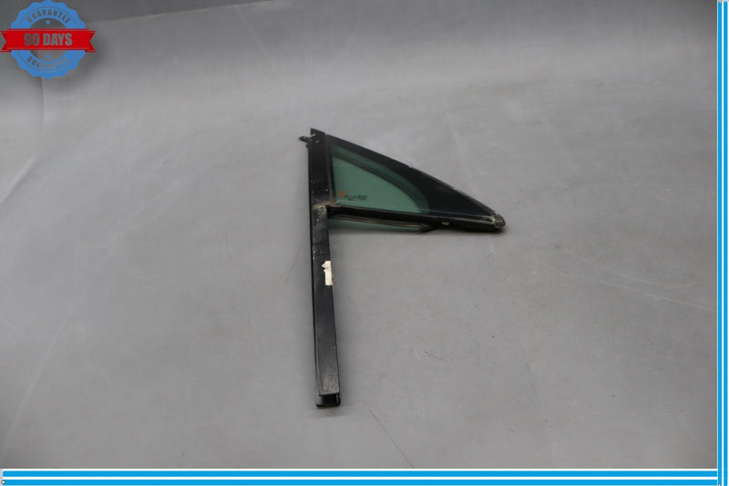 Load image into Gallery viewer, 11-18 Porsche Cayenne Front Right Side Door Glass Quarter Window Auto Glass Oem
