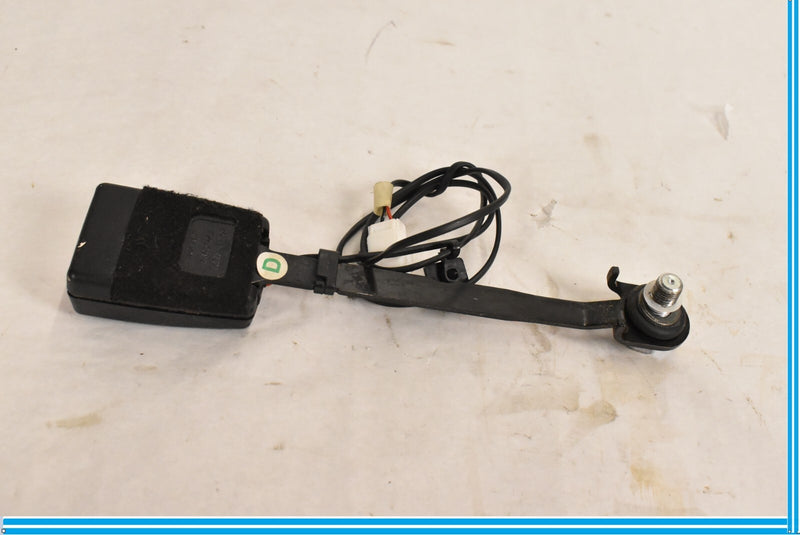 Load image into Gallery viewer, 04-08 Maserati Quattroporte Front Right Seat Belt Buckle Latch Black Oem
