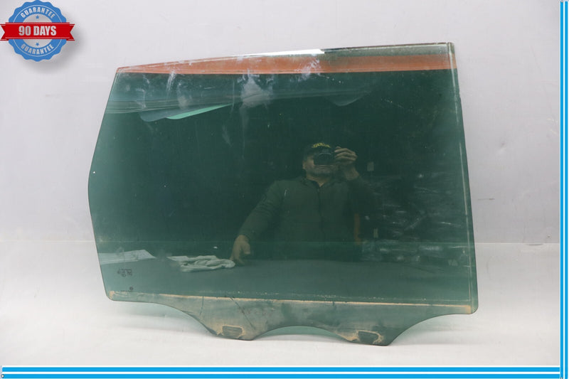 Load image into Gallery viewer, 11-17 Volkswagen Touareg Rear Right Passenger Side Door Window Auto Glass Oem
