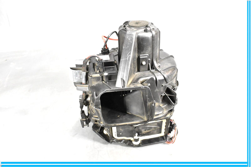 Load image into Gallery viewer, 09-15 BMW 750i 750Li F01 F02 AC A/C Heater Blower Motor Fan Assembly Unit Oem
