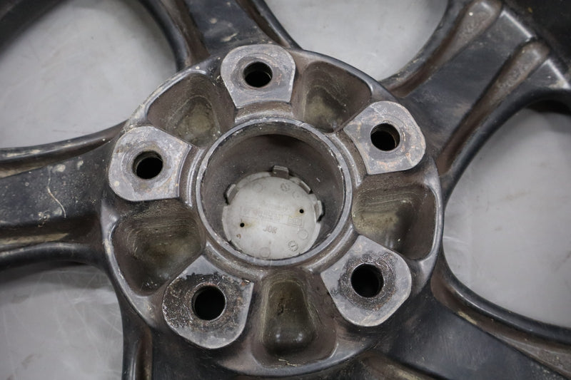 Load image into Gallery viewer, 01-05 Porsche 911 996 Turbo 18 inch Rear Alloy Wheel Rim 10JX18 ET65 Oem
