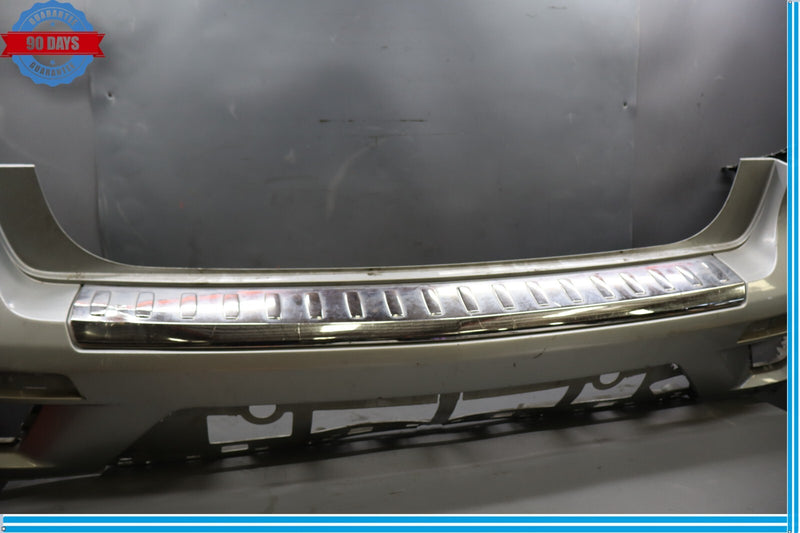 Load image into Gallery viewer, 13-19 Mercedes X166 GL450 GL550 Rear Bumper Cover Assembly w/ Park Assist Oem

