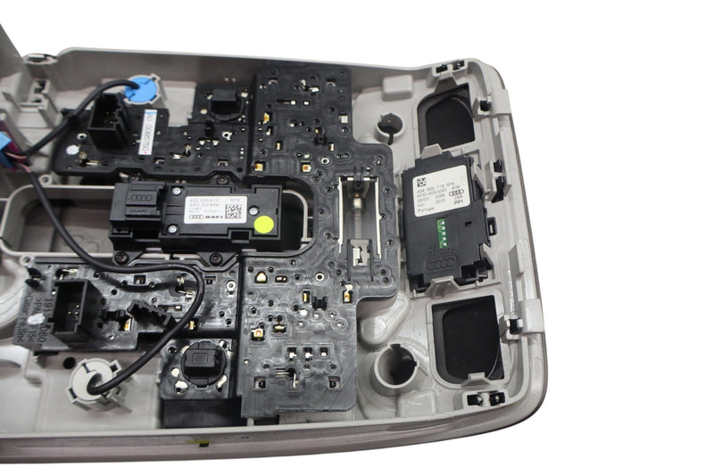 Load image into Gallery viewer, 12-18 Audi A7 Roof Overhead Console Dome Light Lamp Panel Switch Assembly Oem
