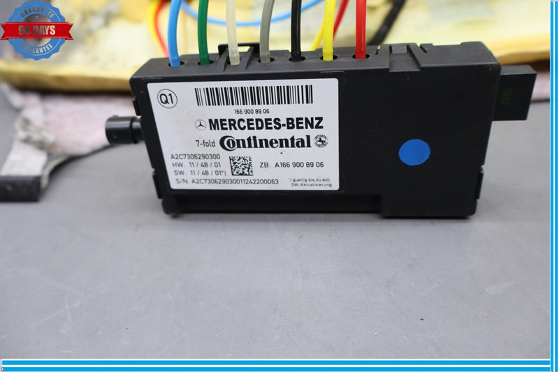 Load image into Gallery viewer, 13-16 Mercedes GL450 GL550 Front Left Driver Side Upper Seat Cushion Oem
