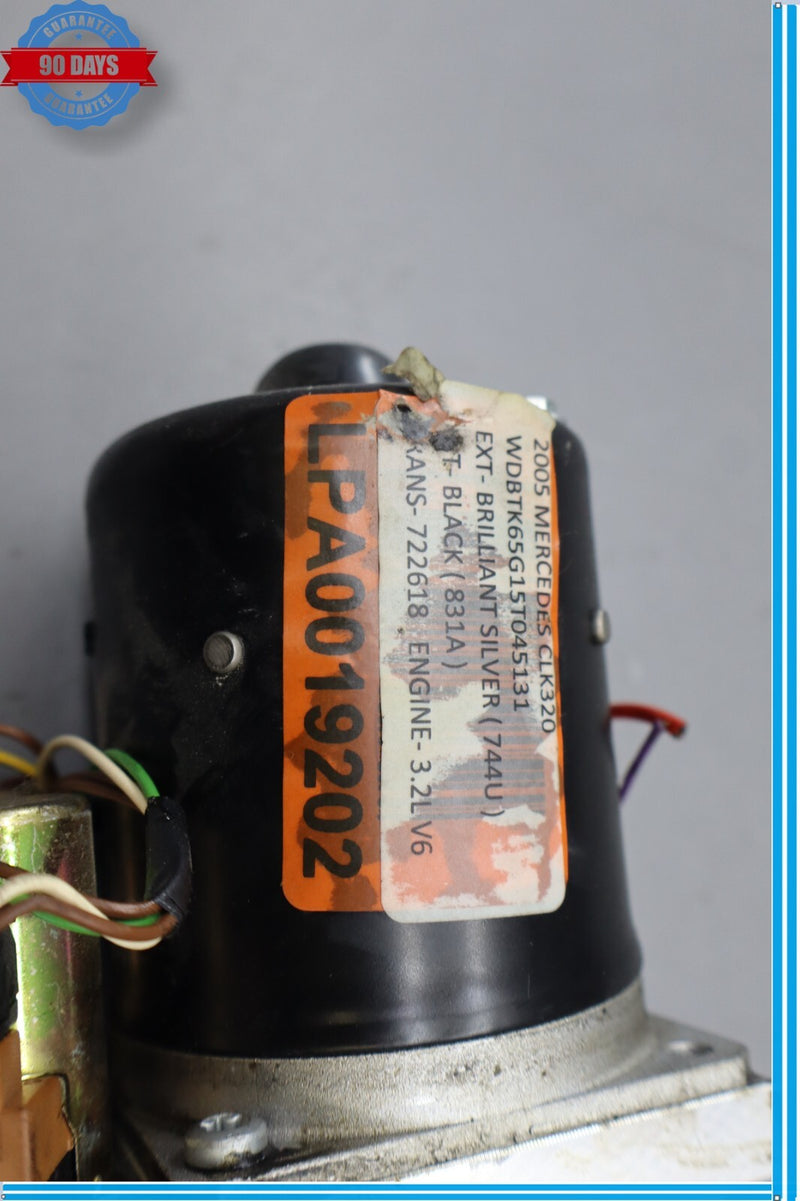 Load image into Gallery viewer, 03-09 Mercedes CLK320 CLK500 W209 Convertible Roof Top Pump Motor Oem
