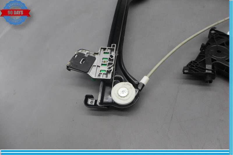 Load image into Gallery viewer, 12-20 Mercedes R172 SLK350 SLC300 Front Right Side Door Window Regulator Oem
