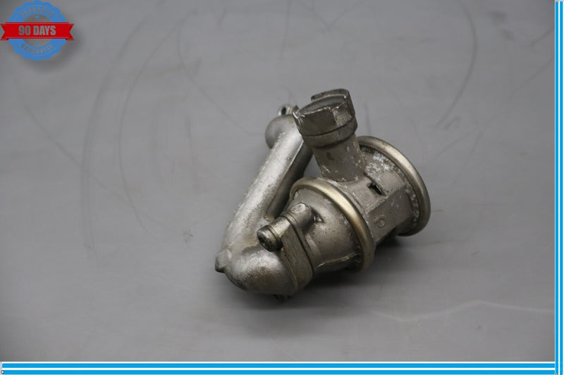 Load image into Gallery viewer, Bentley Continental Gt 2008 Right EGR Valve &amp; Connector Pipe 07C131166D Oem
