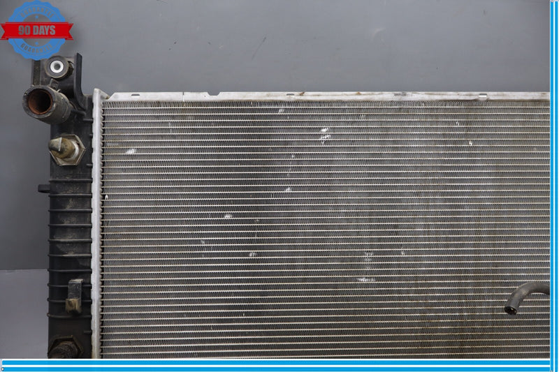 Load image into Gallery viewer, 03-04 HUMMER H2 Front Engine Aluminum Radiator Panel Assembly 22840116 Oem
