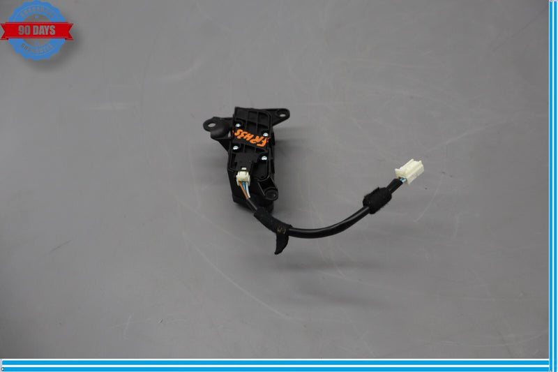 Load image into Gallery viewer, 07-14 Mercedes W216 CL550 S550 S63 AMG Right Side Door Lock Control Switch Oem
