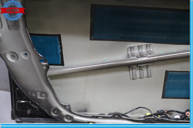 Load image into Gallery viewer, 11-16 Hyundai Equus Front Left Driver Side Exterior Door Shell Panel Oem
