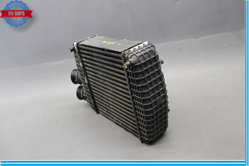 Load image into Gallery viewer, 14-17 Maserati Ghibli Quattroporte 3.0L Right Side Turbocharger Intercooler Oem
