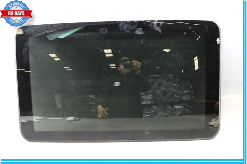 Load image into Gallery viewer, 07-13 Mercedes W221 S400 S550 Top Upper Sunroof Sun Roof Glass Panel Oem
