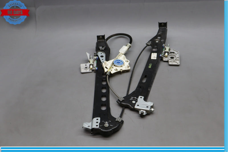 Load image into Gallery viewer, 06-11 Mercedes W219 CLS55 CLS550 Rear Right Door Window Regulator Motor Oem
