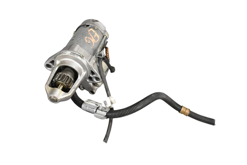 Load image into Gallery viewer, 14-18 Mercedes W117 CLA250 Engine Starter Motor A6459060800 Oem
