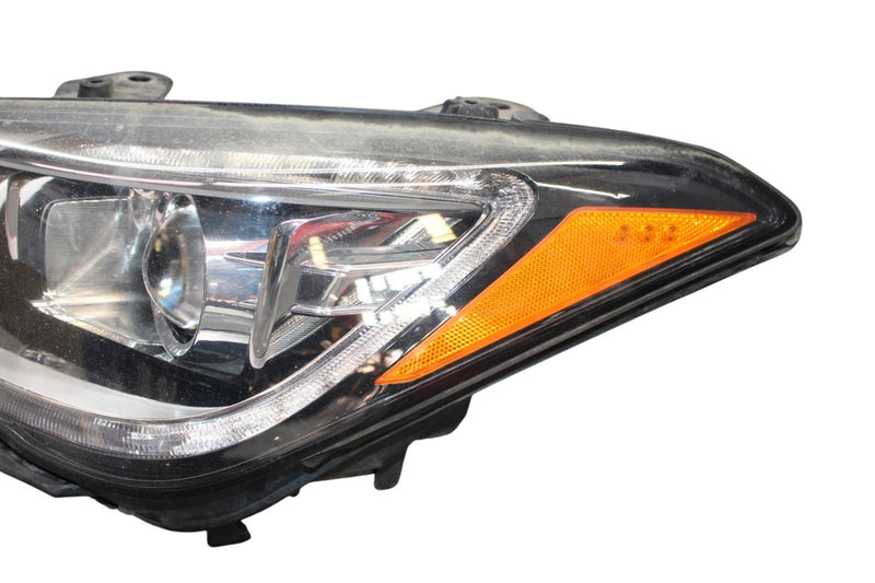 Load image into Gallery viewer, 15-16 Hyundai Genesis Left Driver Side Xenon HID Headlight Lamp 92101B1170 Oem
