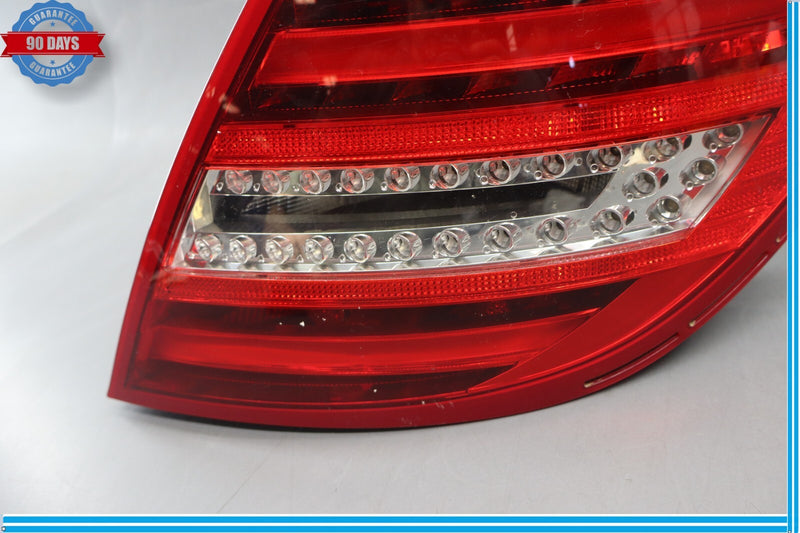 Load image into Gallery viewer, 12-14 Mercedes W204 C250 C300 Right Passenger Side Tail Light Taillight Lamp Oem
